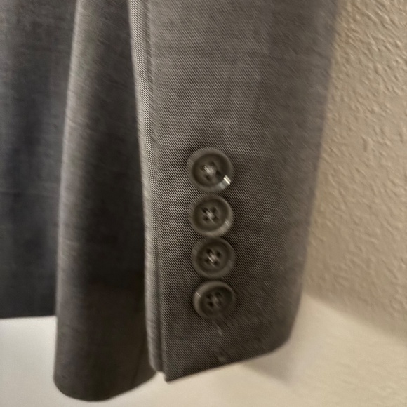 Express Men’s Photographer Slim Suit - Picture 7 of 11